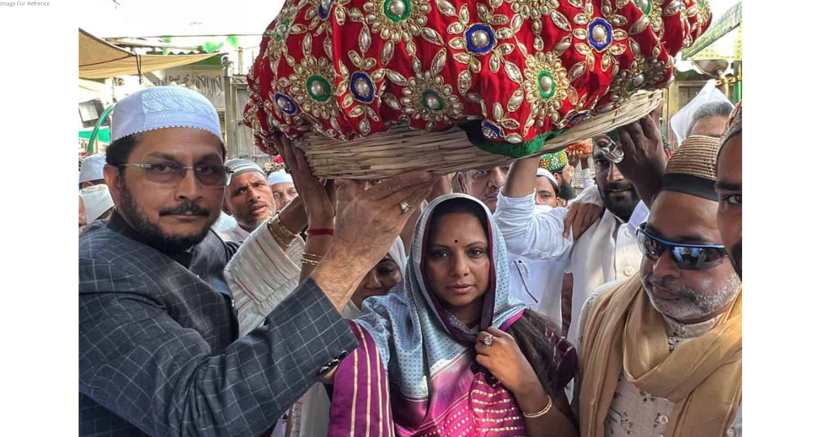 TRS leader Kavitha visits Ajmer Sharif Dargah in Rajasthan
